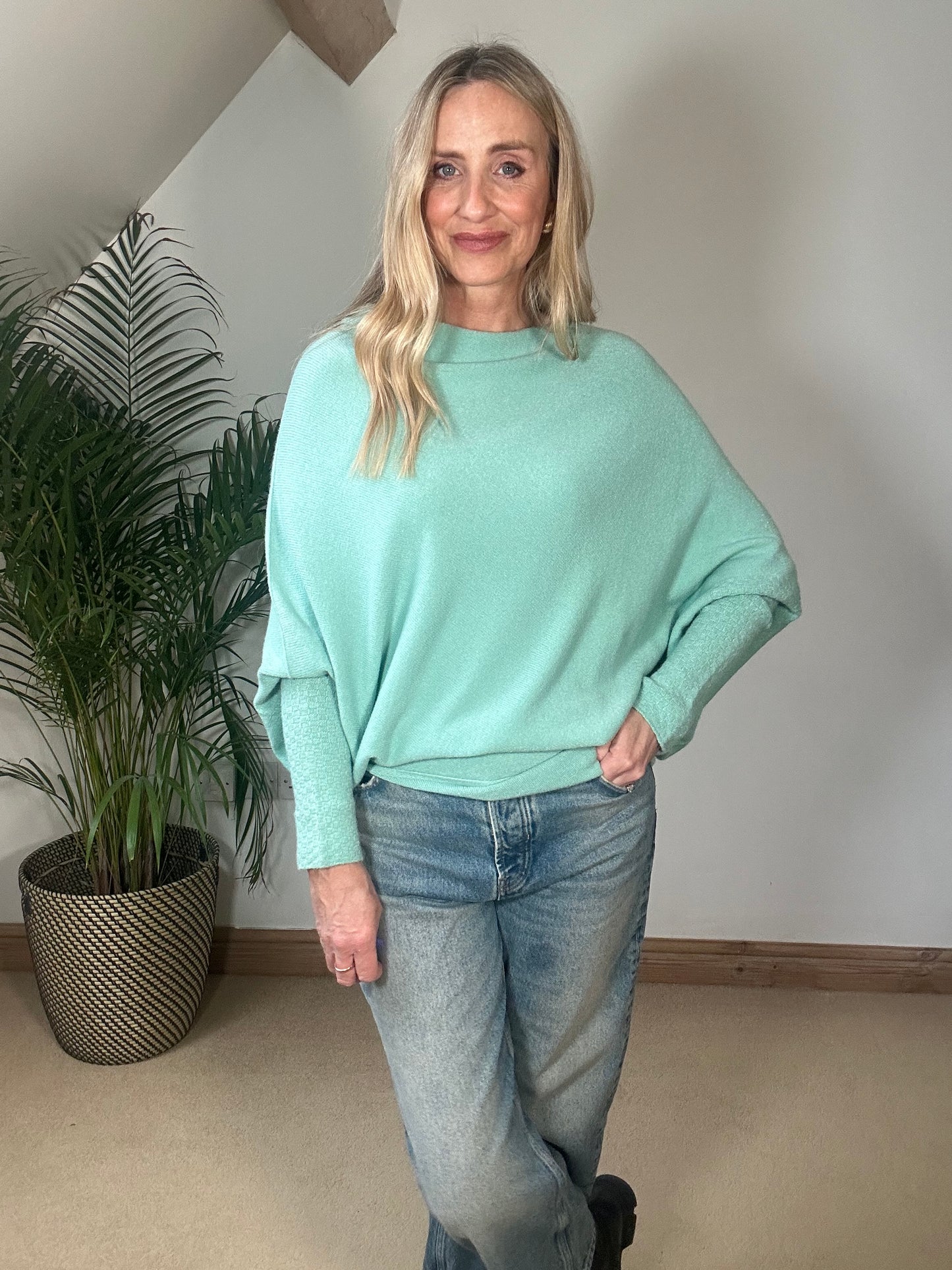 Asymmetric Jumpers