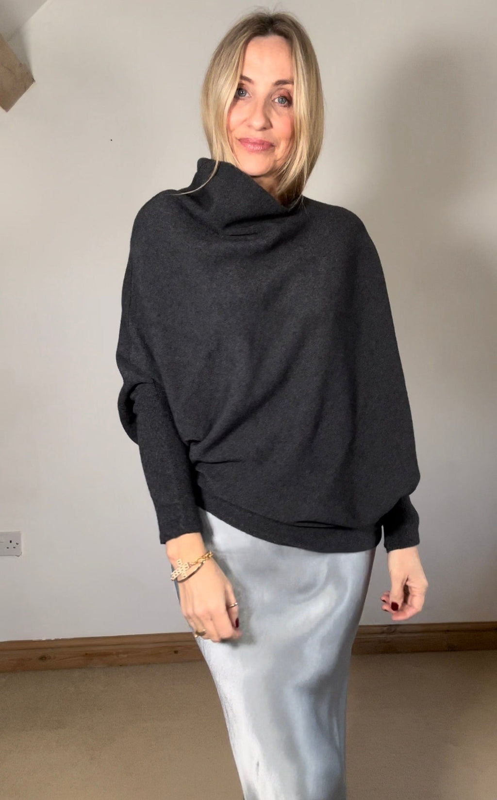 Asymmetric Jumpers