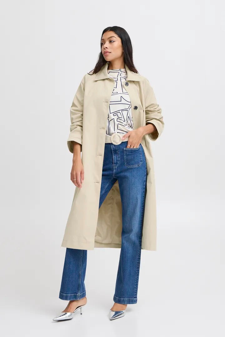Relaxed Fit Lightweight Mac