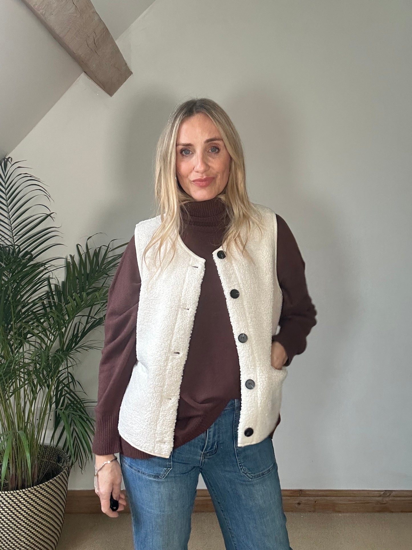 Emmi Shearling Gilet