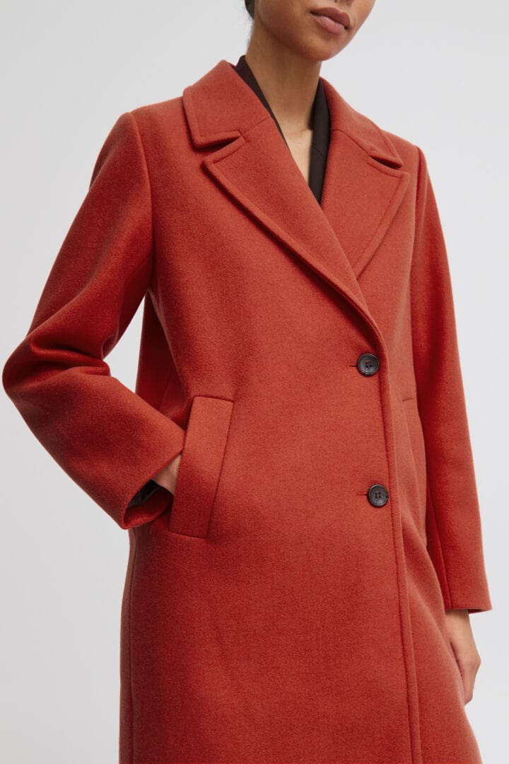 Aurus Red Coat