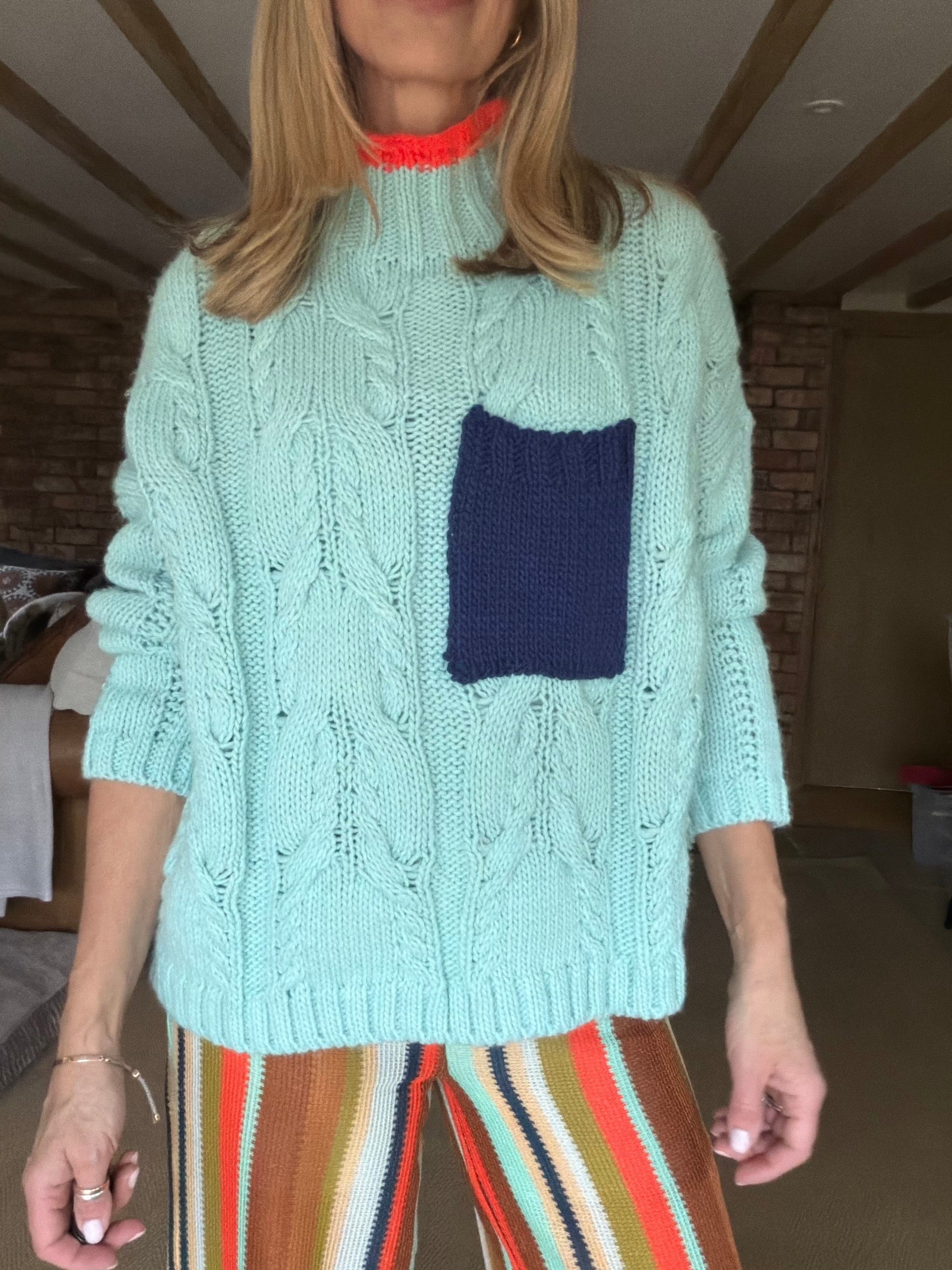 Aqua Cable Jumper