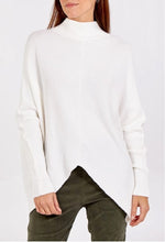 Load image into Gallery viewer, Cut out hem jumper - cream
