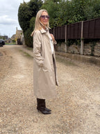 Relaxed Fit Lightweight Mac