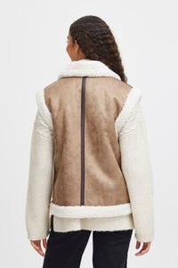 Shearling Waistcoat - Toated Coconut