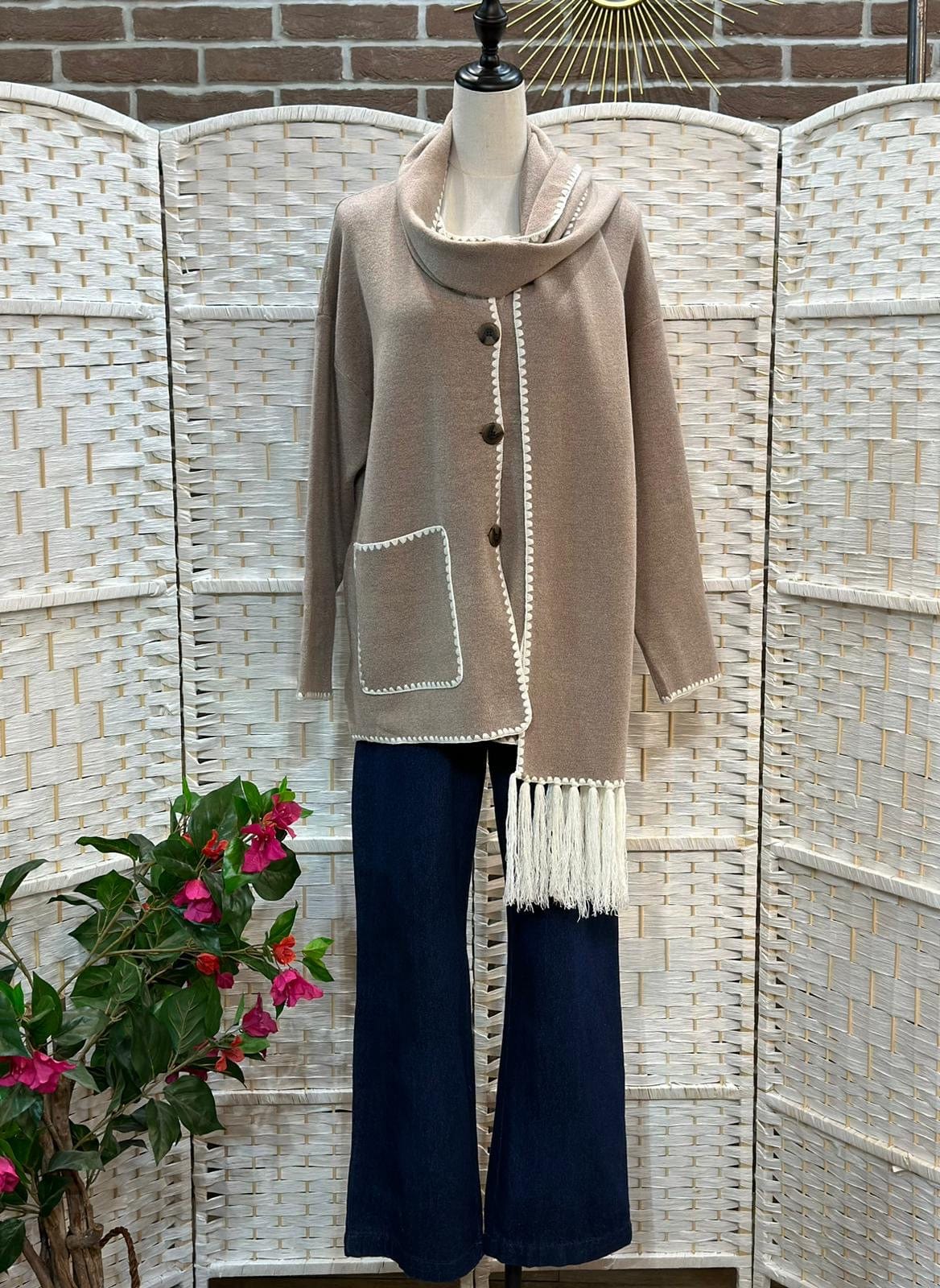 Knitted Jacket with Scarf - Beige
