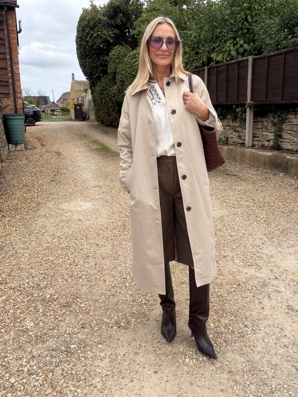 Relaxed Fit Lightweight Mac