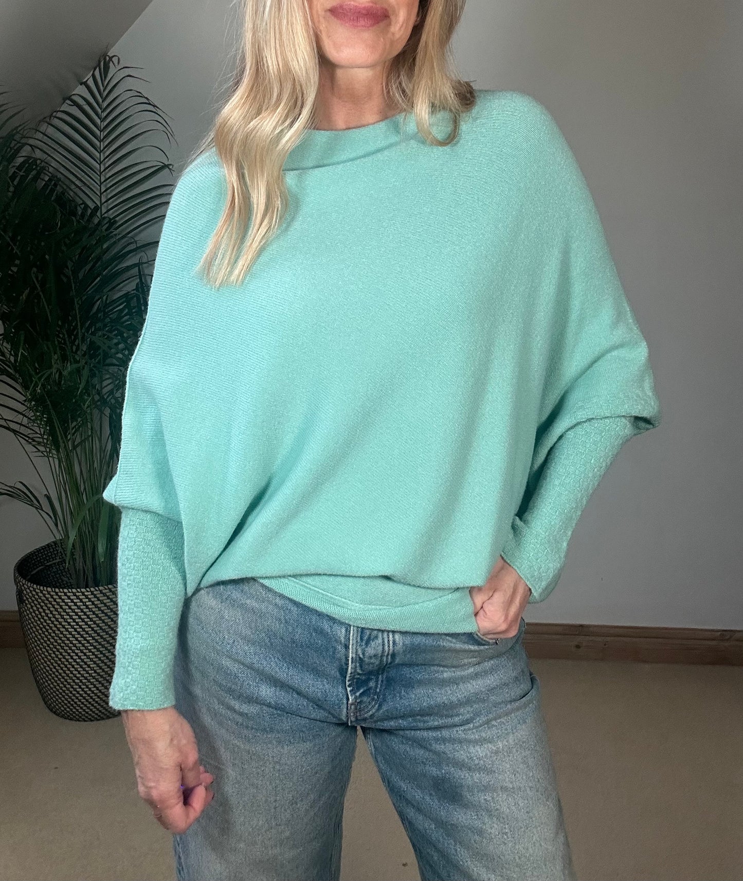 Asymmetric Jumpers