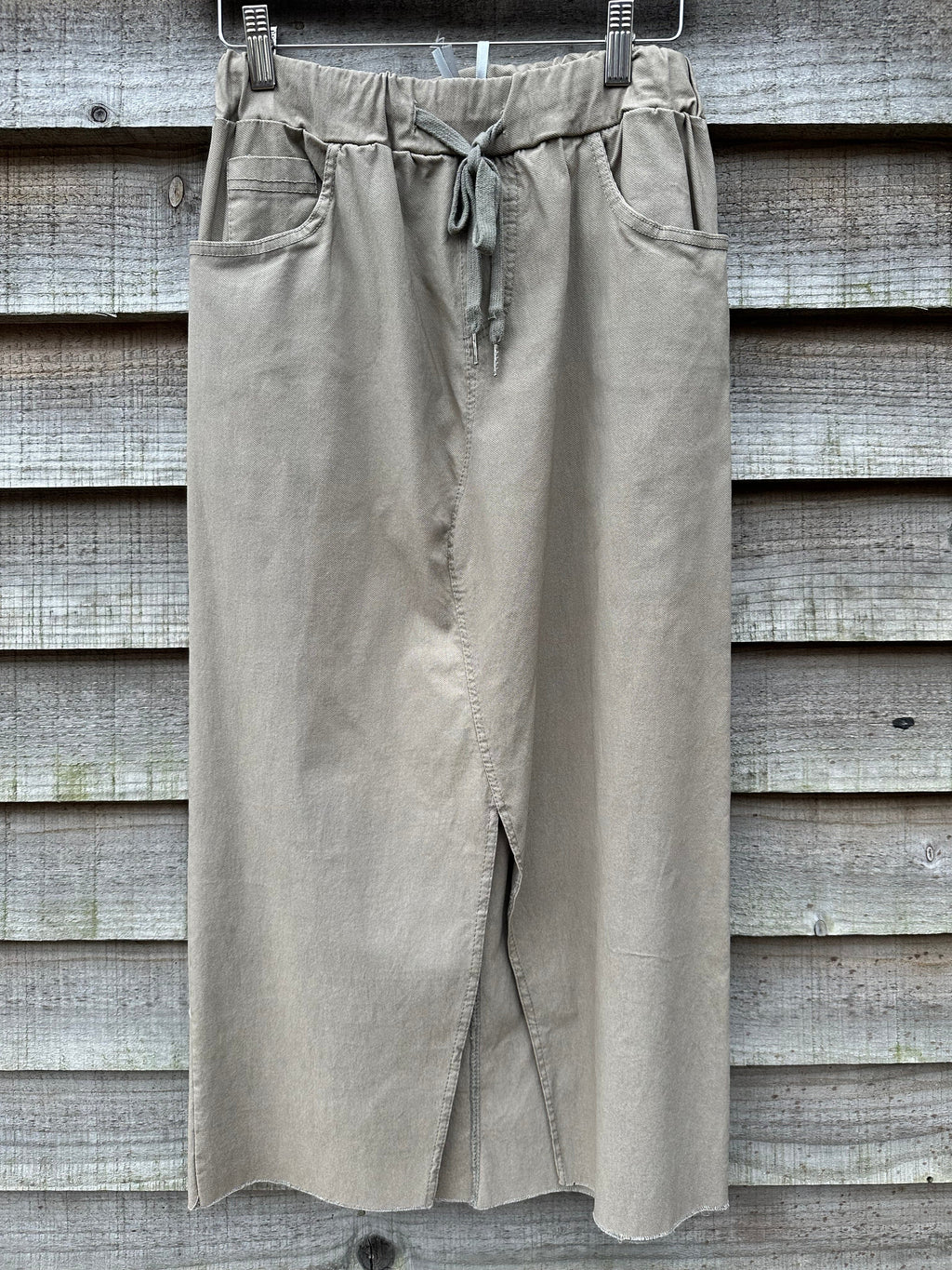 Stretch Magic Skirt