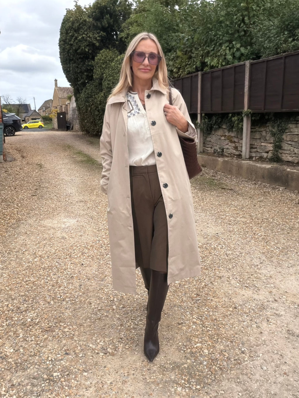 Relaxed Fit Lightweight Mac
