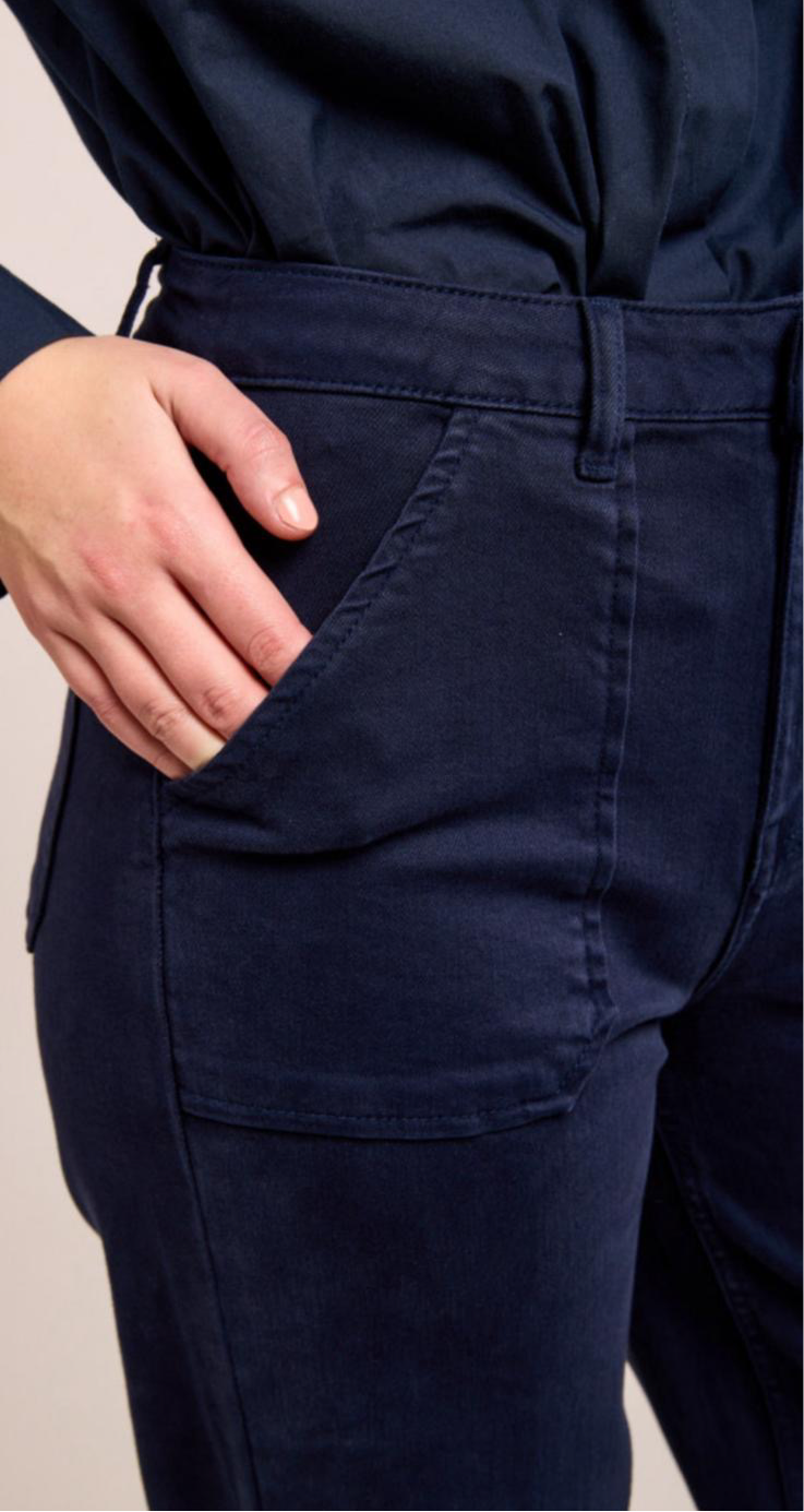Flare Jeans With Pocket - Navy