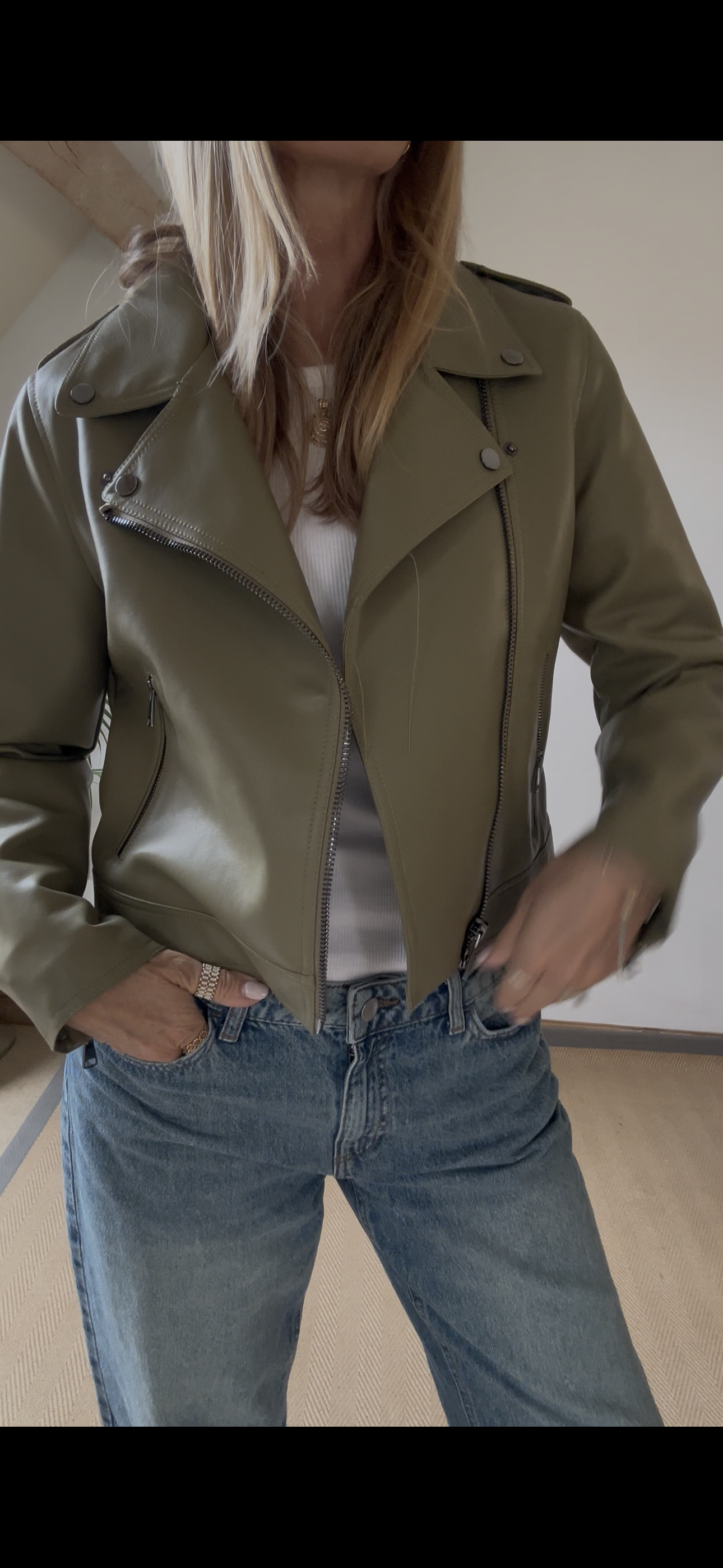 Biker Jacket - Aloe