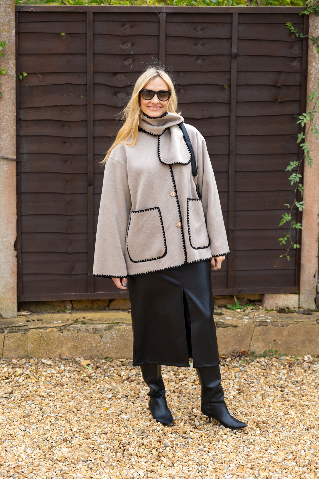 Felt Jacket with Scarf - Beige