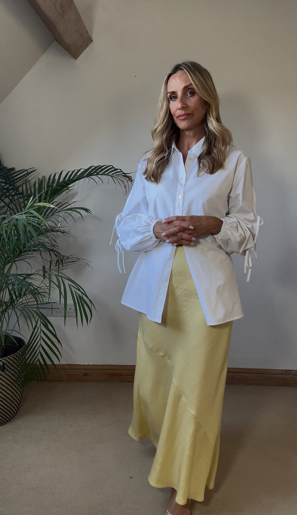 White Shirt With Bow Tie Sleeves