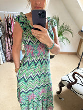 Load image into Gallery viewer, Green and Purple zig zag dress
