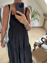 Load image into Gallery viewer, Black Sundress
