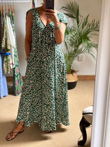 Iris Dress -Green Leopard
