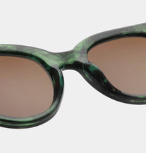 Load image into Gallery viewer, Lilly  -  Green Marble
