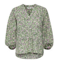 Load image into Gallery viewer, Green Floral Blouse
