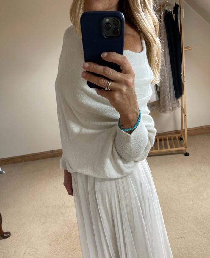 Asymmetric Jumpers