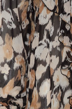 Load image into Gallery viewer, Scandi Blouse
