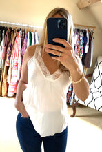 Load image into Gallery viewer, Silky Cami
