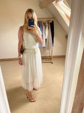 Load image into Gallery viewer, Tulle Skirt - cream

