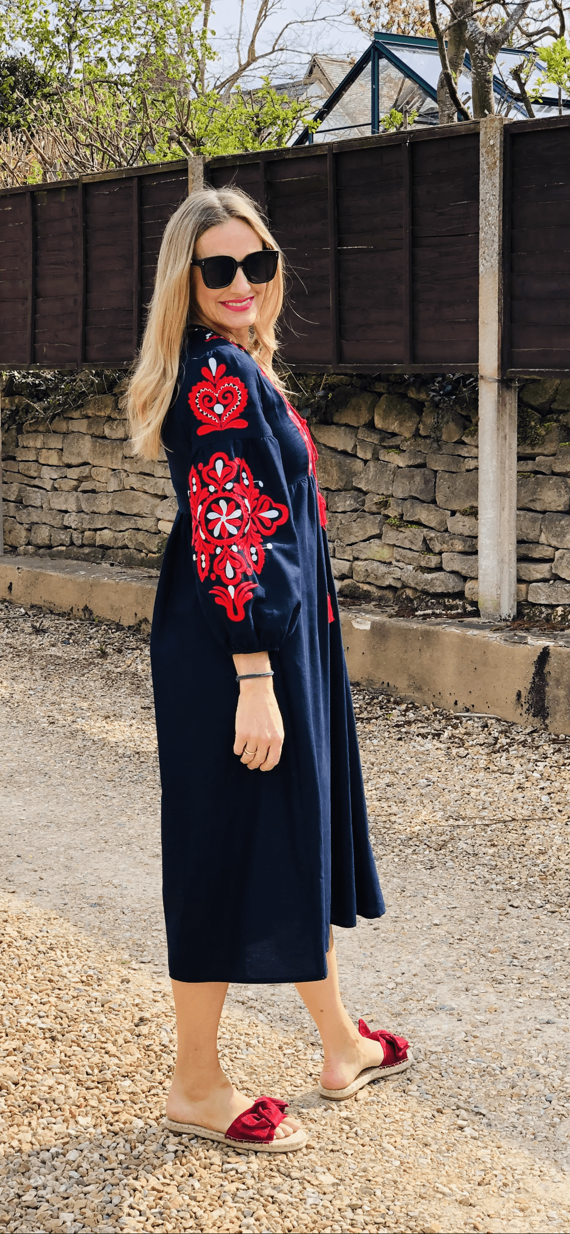 Ukranian style embroidered dress - navy