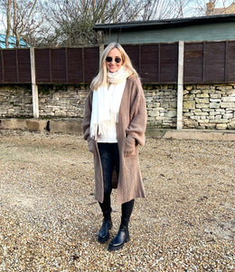 Long cardigan with lantern sleeves