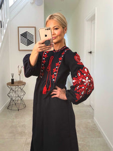 Ukranian style embroidered dress - navy